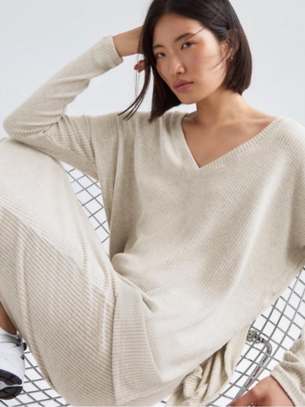 Aritzia Babaton ribbed sweater size large